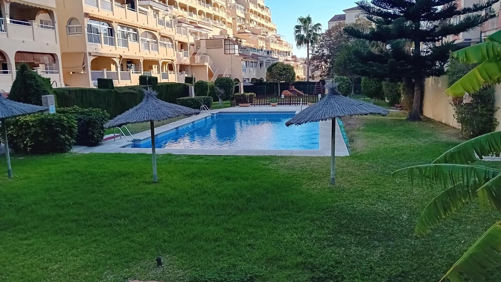 Apartamento Golf Beach 贝纳尔马德纳